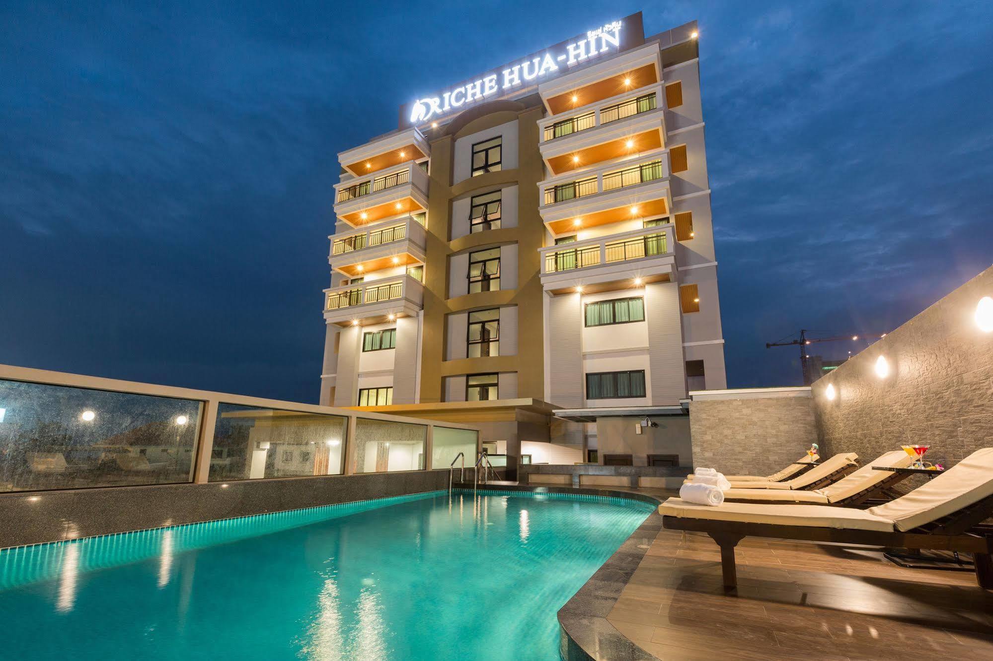 Riche Hua Hin Hotel - Sha Plus Ngoại thất bức ảnh